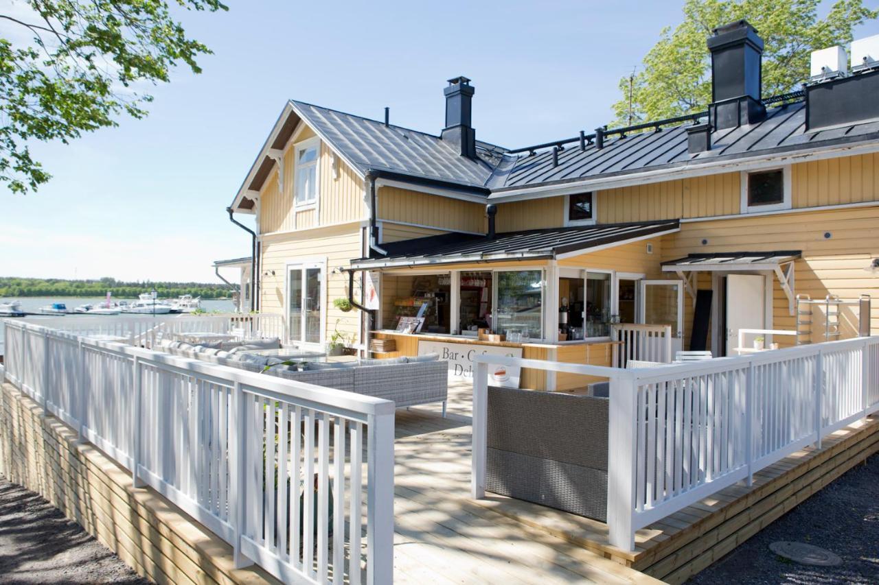 Hotel Amandis Naantali Buitenkant foto